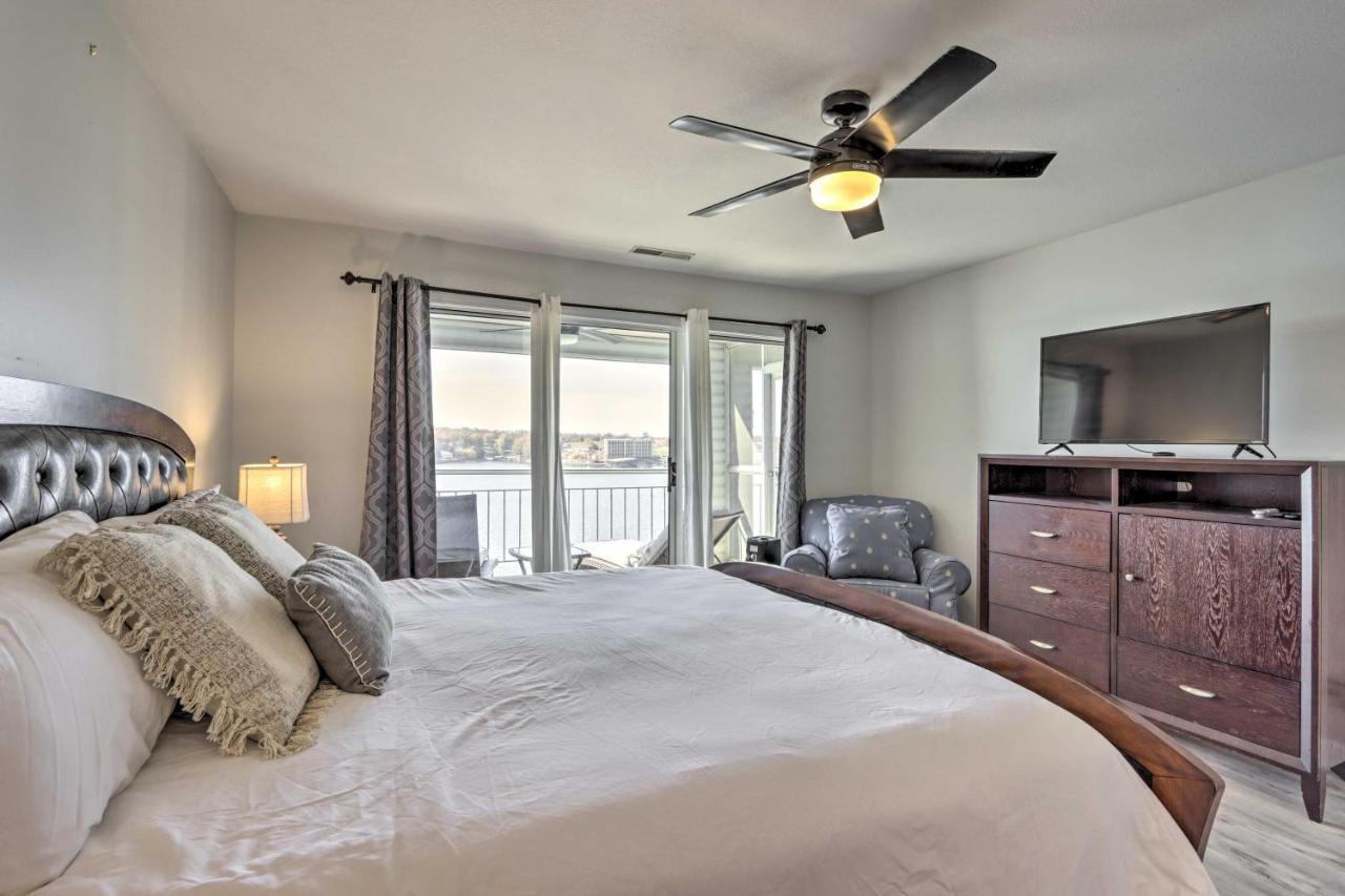 Sunny Osage Beach With Balcony And Lakefront View מראה חיצוני תמונה